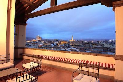 پالازو مانانی فرنی