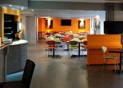 کوالیتی هتل آلیسی پویتیرز نرد