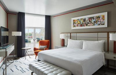 ماریت لندن کانتی هال