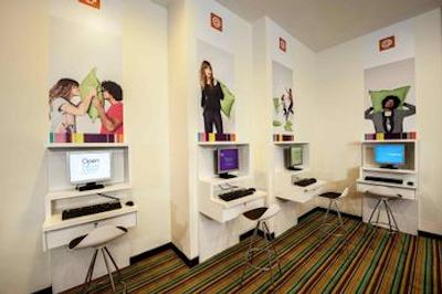 آیبیس استایلز کوالالامپور فریزر بیزینس پارک