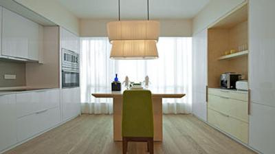 لانسون پلیس بوکیت سلون سرویسد رزیدنسز