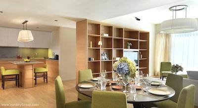 لانسون پلیس بوکیت سلون سرویسد رزیدنسز