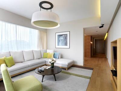 لانسون پلیس بوکیت سلون سرویسد رزیدنسز