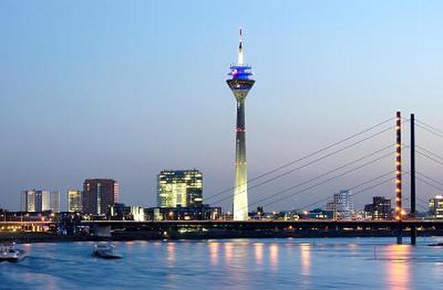 کورتیارد دوسلدرف اسیسترن
