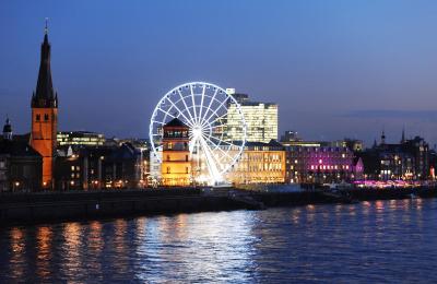 کورتیارد دوسلدرف اسیسترن