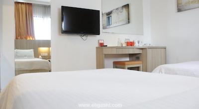 چاینا تاون این