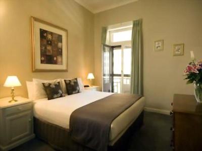 مانشنز اُن پولتنی