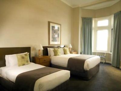 مانشنز اُن پولتنی