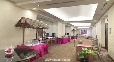 اس تی جایلز بولوارد پرمیر هتل