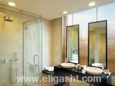 اس تی جایلز بولوارد پرمیر هتل