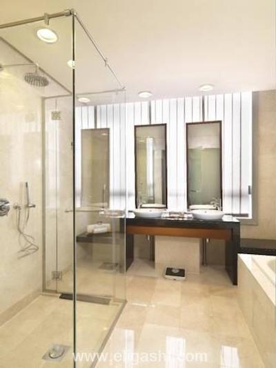 اس تی جایلز بولوارد پرمیر هتل