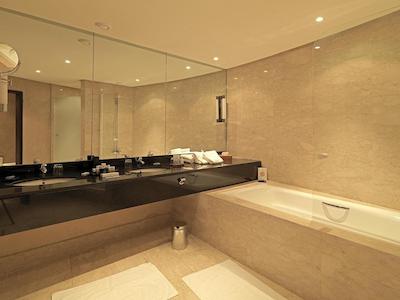 اتلاز اساویرا اند اسپا