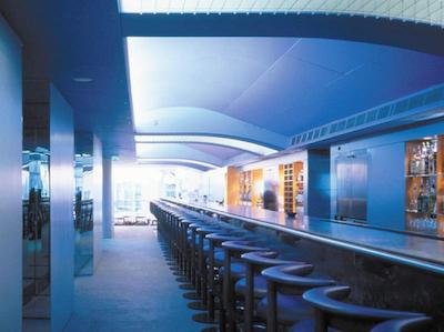 است جامز کورت