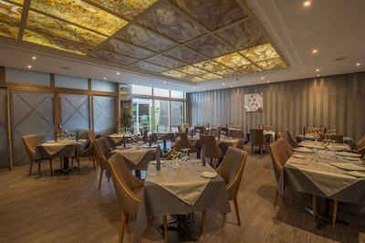 بست وسترن هتل توبکال