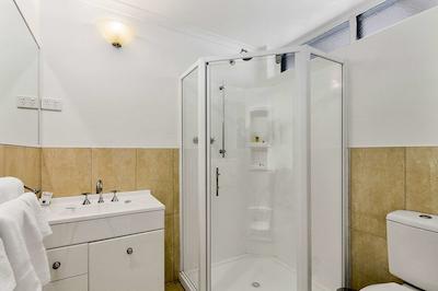 کمفرت این اند سویتز لاترب