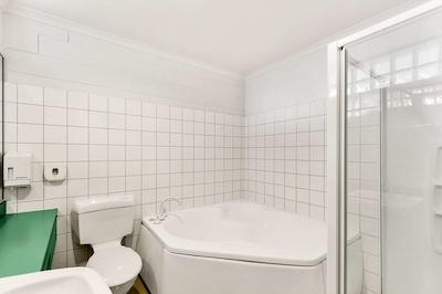 کمفرت این اند سویتز لاترب