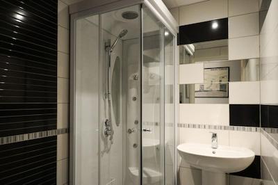 ل رلیز دز دوکس ریویرز