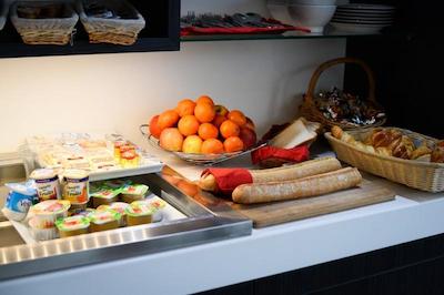 ل رلیز دز دوکس ریویرز