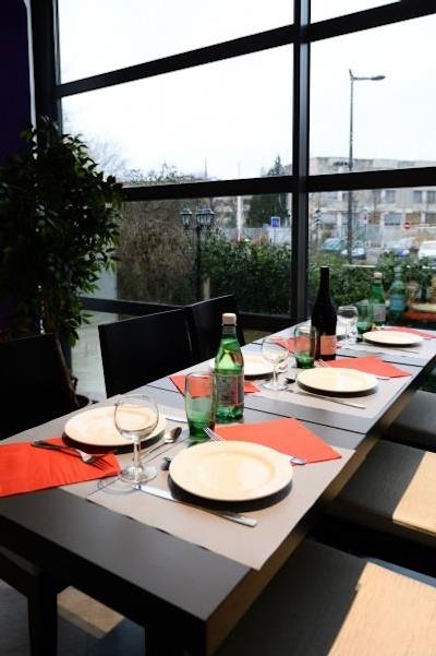 ل رلیز دز دوکس ریویرز