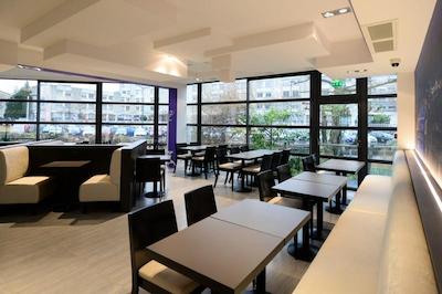 ل رلیز دز دوکس ریویرز