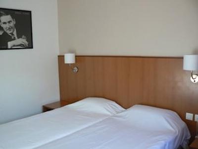 ل رلیز دز دوکس ریویرز