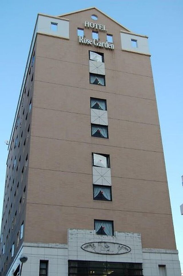 هتل رس گاردن شینجوکو