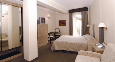 هتل کریستینا