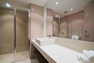 کوالیتی وانگاراتا گاتو