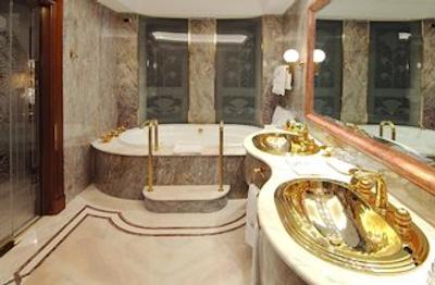 ریال هتل کارلتون