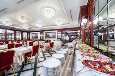 ریال هتل کارلتون