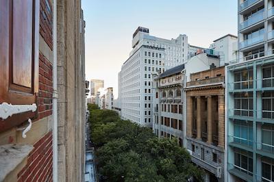 اها ماندلا رهدز پلاس هتل اند اسپا