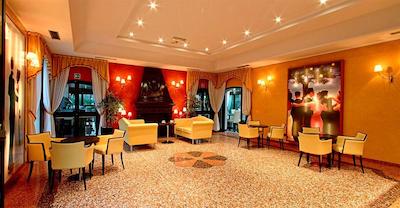 ساوویا کونتری هوس