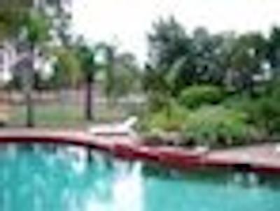 چاربنیر هالمارک