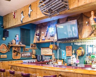 کوالیتی این اند سویتز 1000 ایسلاندز