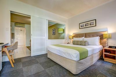 کست اُن استری بریج