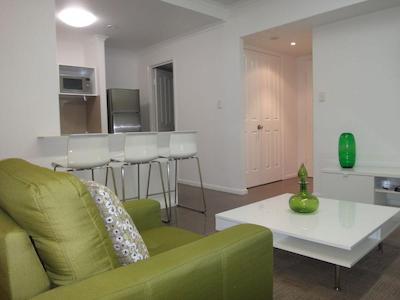 کست اُن استری بریج