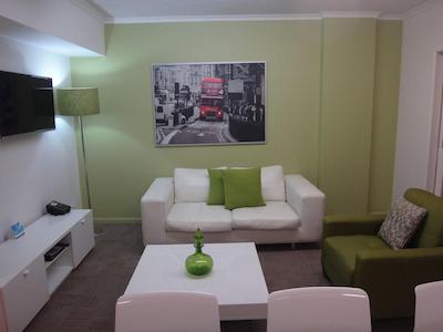 کست اُن استری بریج