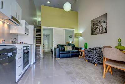 کست اُن استری بریج