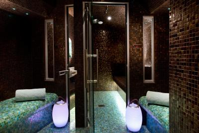 رسیدنس هنری ایو