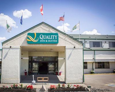 کوالیتی این اند سویتز ادمنتون اینترنیشنال آیرپرت