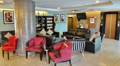 زینیزا د بوتیک سرویس آپارتمان