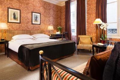 هتل ویلا دستریز