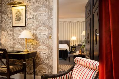 هتل ویلا دستریز