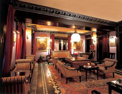 هتل ویلا دستریز