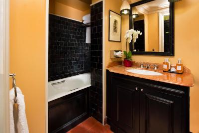 هتل ویلا دستریز