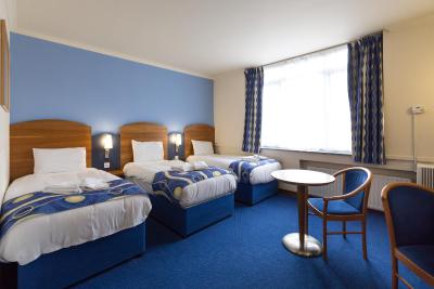 ومبلی اینترنیشنال هتل