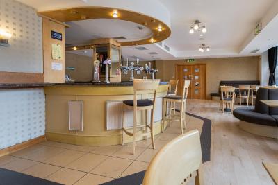 ومبلی اینترنیشنال هتل