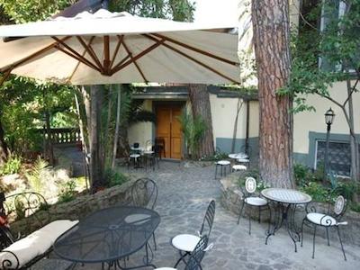 رسیدنس ویلا تاسنی