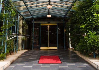 کوالیتی تیفینز اُن د پارک