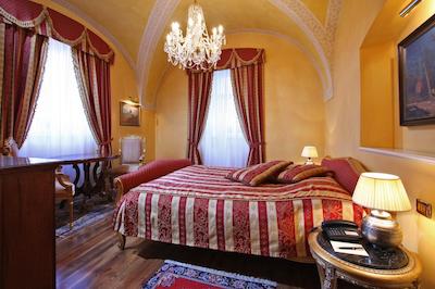 آلچیمیست نستیکوا پالاس